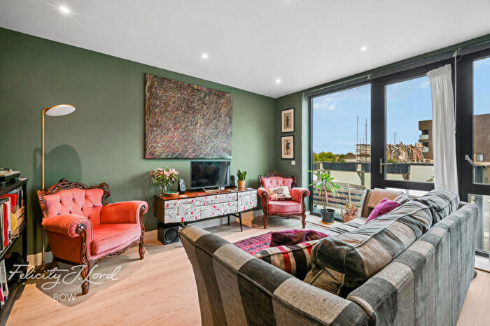 1 Bedroom Apartment For Sale In Blair Street, London, E14