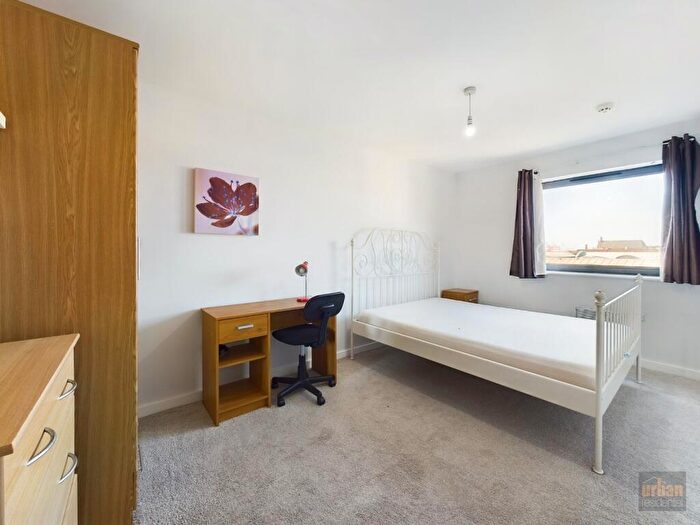 2 Bedroom Apartment To Rent In The Reach, Liverpool, L3