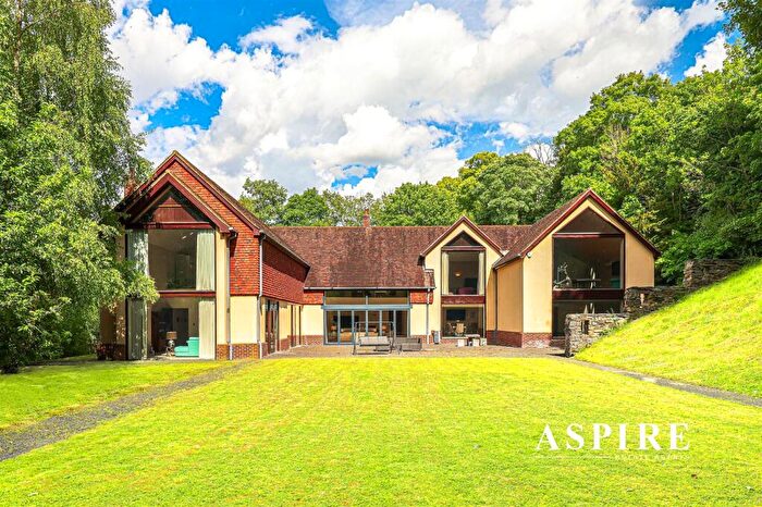 5 Bedroom Detached House For Sale In Taylors Hill, Chilham, Canterbury, CT4