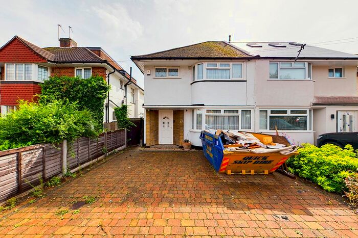 3 Bedroom Semi-Detached House To Rent In Southbourne Gardens, Ruislip, HA4
