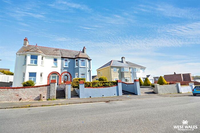 3 Bedroom Semi-detached House For Sale In Pill Lane, Milford Haven, SA73