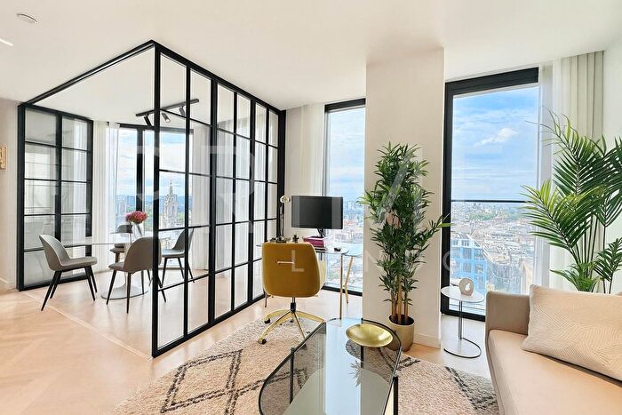 1 Bedroom Flat To Rent In One Crown Place, Sun Street, Shoreditch, EC2A
