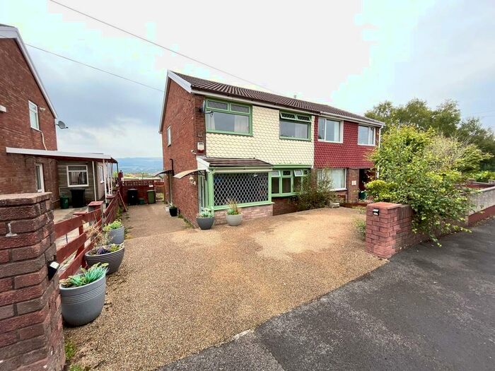 Houses for sale in Abercanaid, CF48, Merthyr Tydfil County Borough