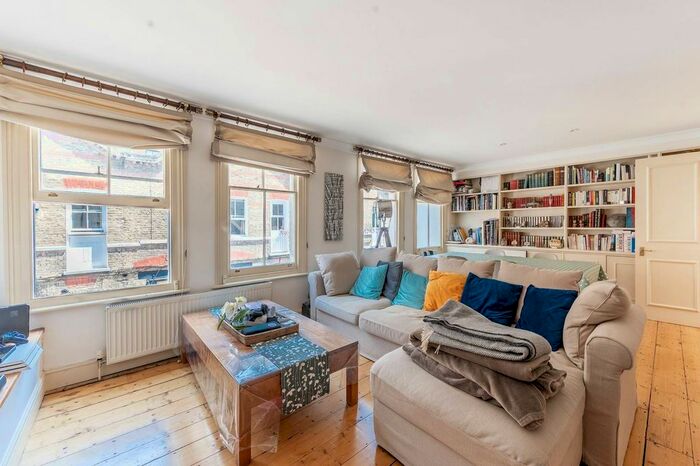 2 Bedroom Flat To Rent In Astwood Mews, South Kensington, London, SW7