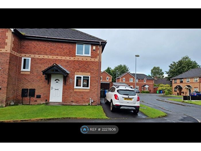2 Bedroom Semi-Detached House To Rent In Dobbin Drive, Rochdale, OL11