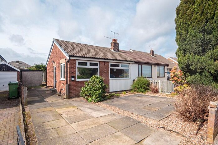 1 Bedroom Bungalow To Rent In Tyersal Close, Bradford, BD4