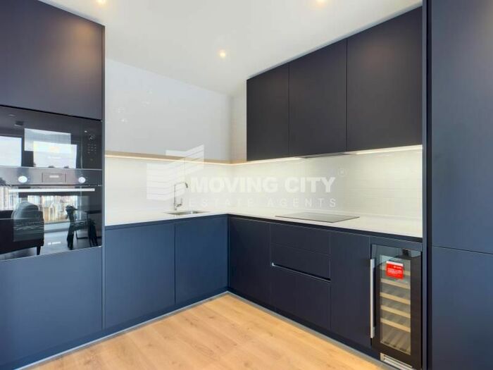 2 Bedroom Flat To Rent In Beresford Avenue, Wembley, HA0