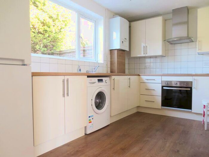4 Bedroom Terraced House To Rent In Lambourne Road, Brighton, BN1