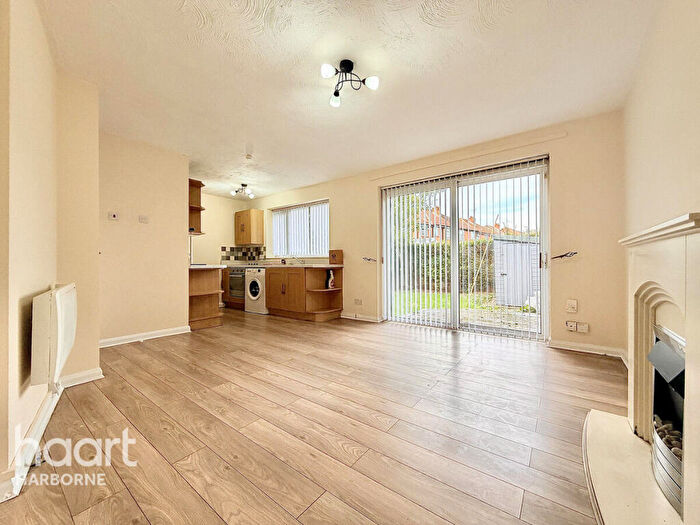 2 Bedroom Maisonette To Rent In Lazy Hill, Kings Norton, B38