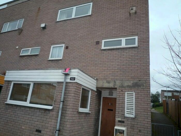 2 Bedroom Maisonette To Rent In Willowfield, Woodside, Woodside, TF7
