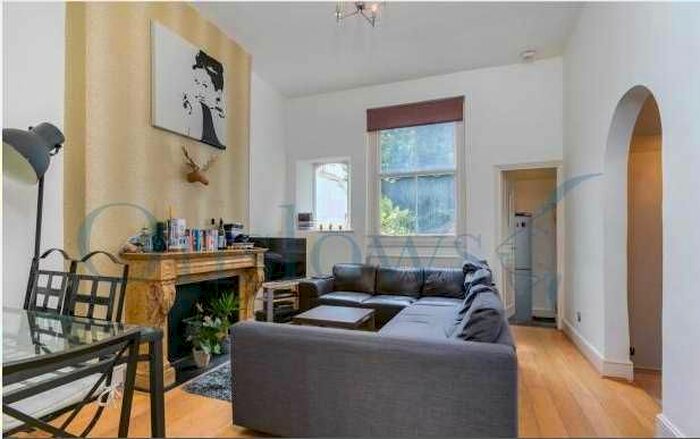 4 Bedroom Flat To Rent In Philbeach Gardens, London, SW5