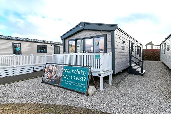 2 Bedroom Park Home For Sale In Abi Balmoral, Hoburne Naish Holiday Park, Barton On Sea, Hampshire, BH25
