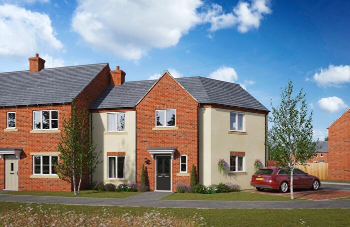 3 Bedroom House To Rent In Groom Walk, Raunds, Wellingborough, NN9