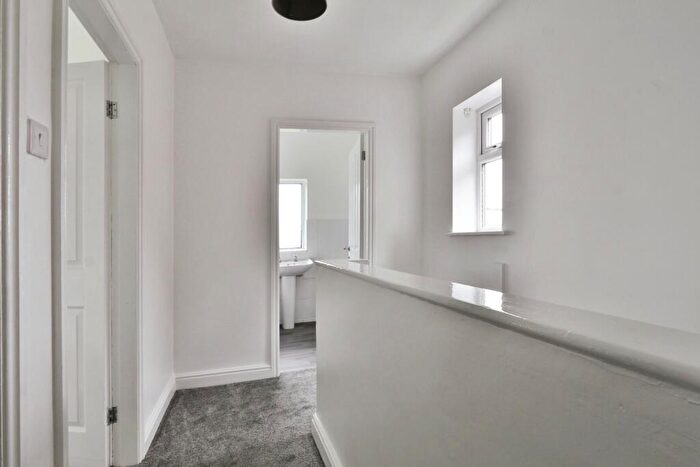 3 Bedroom Terraced House For Sale In The Crescent, Thorngumbald, Hull, HU12