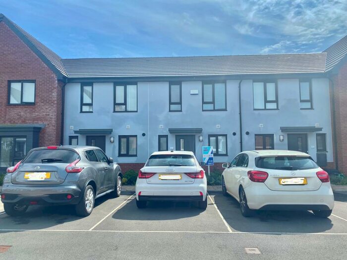 2 Bedroom House To Rent In Clos Dinas, Barry, CF62