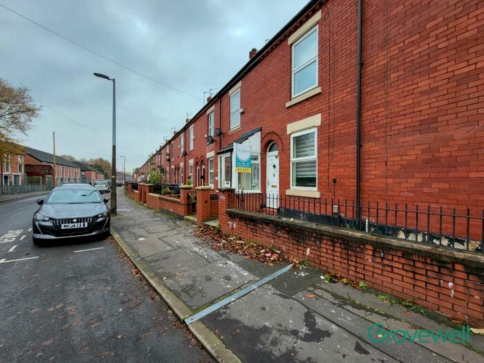 2 Bedroom Terraced House To Rent In Highfield Road, Salford, M6