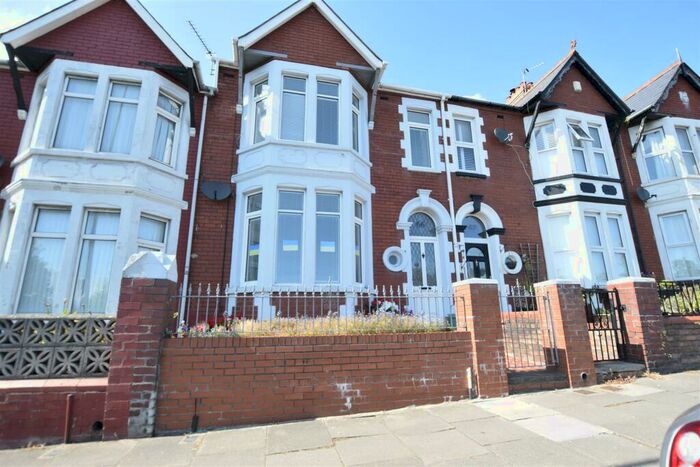 2 Bedroom Flat To Rent In Broad Street, Barry, CF62