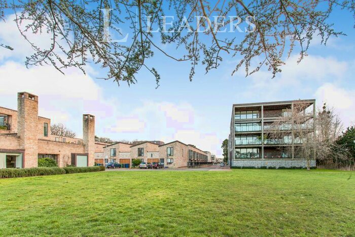 3 Bedroom Apartment To Rent In The Glass Building, Cambridge, CB2