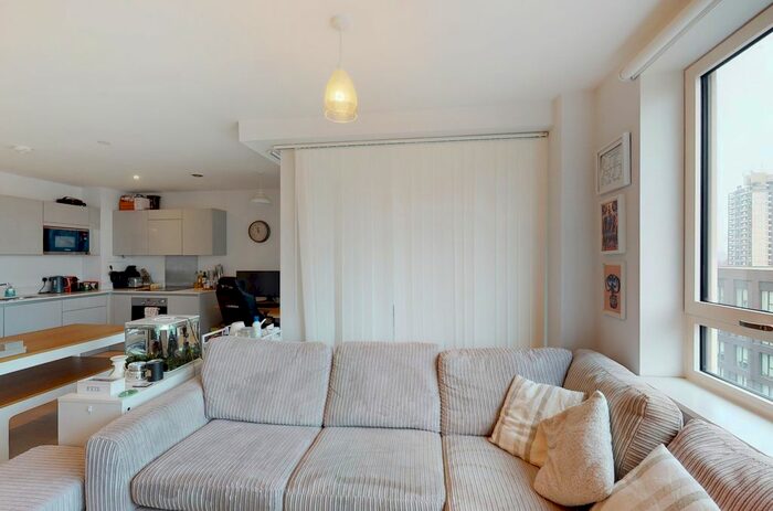 1 Bedroom Flat For Sale In Barnard House, 34 Heygate Street, Southwark, London SE17