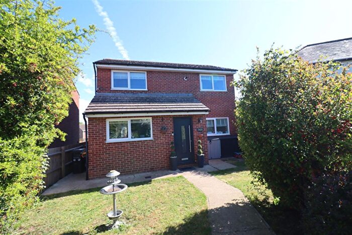 4 Bedroom Detached House To Rent In Panfield Lane, Braintree, CM7
