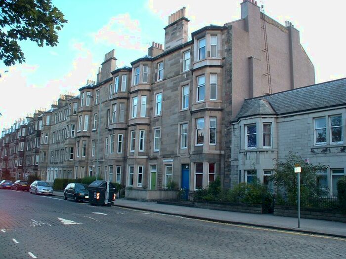 2 Bedroom Flat To Rent In East Claremont Street, Broughton, Edinburgh, EH7