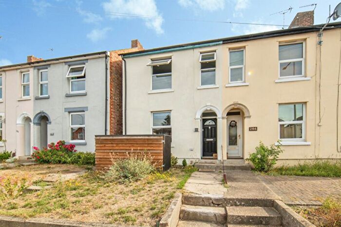 3 Bedroom End Of Terrace House For Sale In Old Heath Road, Colchester, CO2