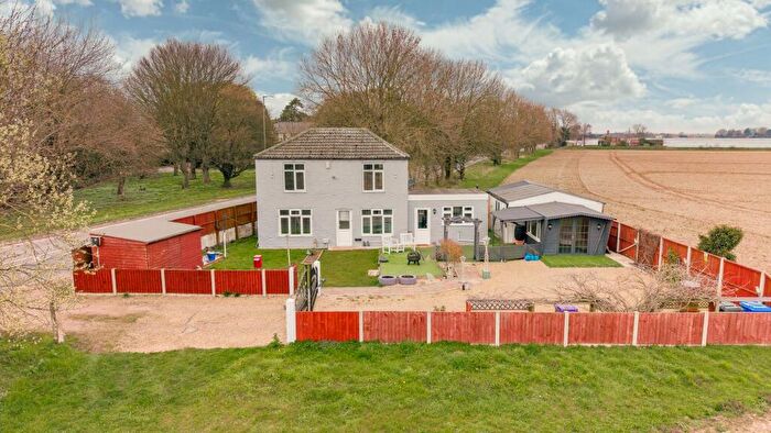 2 Bedroom Detached House For Sale In Sibsey Road, Boston, PE21