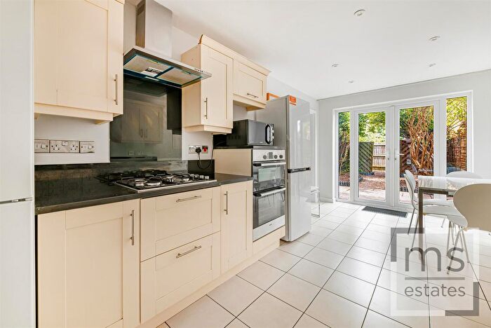 4 Bedroom Town House To Rent In Nazareth Road, Nottingham, NG7