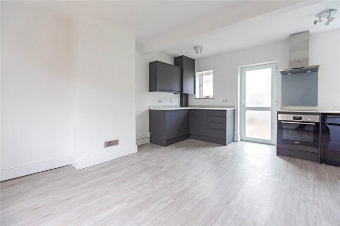 3 Bedroom Semi Detached House To Rent In Longmoor Road, Ashton Gate, Bristol, BS3