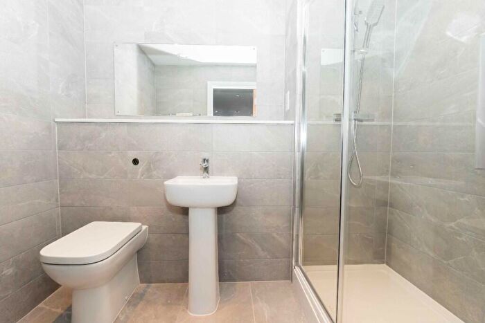 2 Bedroom Apartment To Rent In Greengate, Manchester, Greater Manchester, M3