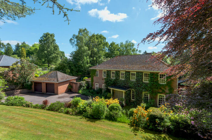 5 Bedroom Detached House For Sale In Dean Lane, Whiteparish, Salisbury, Wiltshire, SP5