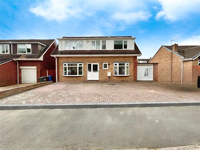 4 Bedroom Detached House To Rent In Glenwood Crescent, Chapeltown, Sheffield, South Yorkshire, S35