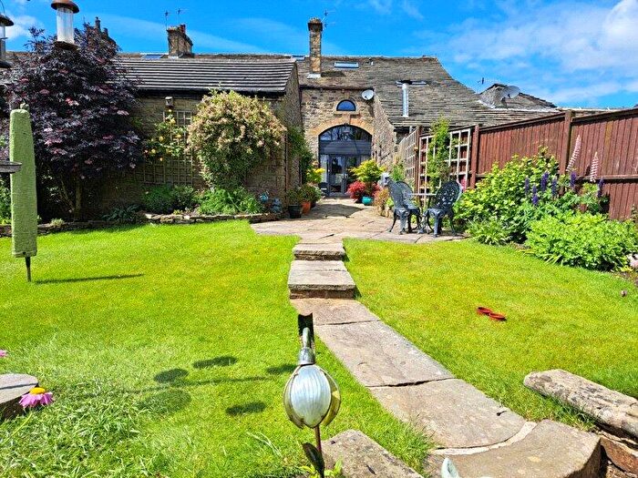 3 Bedroom House For Sale In Slack Lane, Oakworth, Keighley, West Yorkshire, BD22