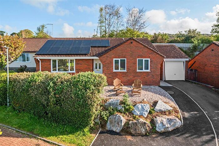 3 Bedroom Detached Bungalow For Sale In New Meadow, Ivybridge, PL21