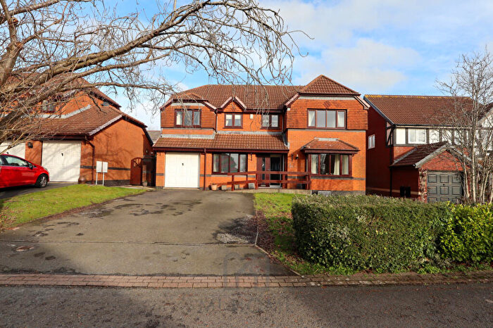 6 Bedroom Detached House For Sale In Roman Way, Kirkham, Preston, PR4