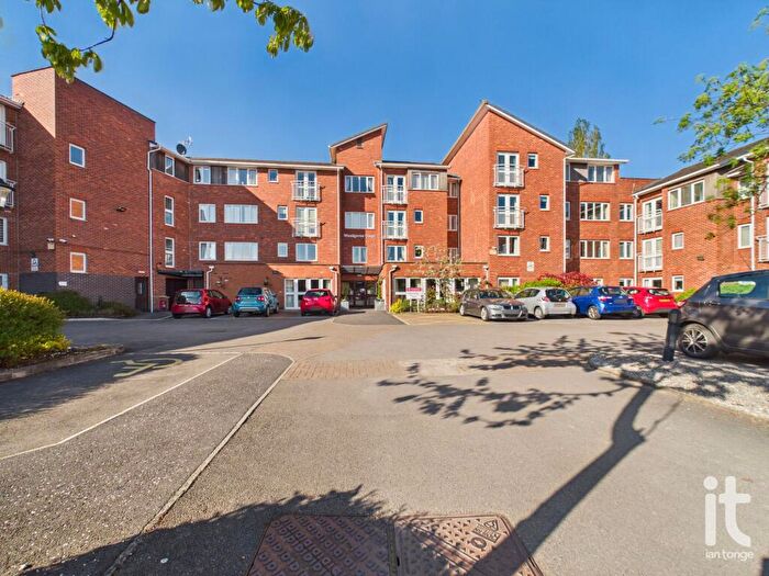 1 Bedroom Apartment For Sale In Woodgrove Court, Peter Street, Hazel Grove, Stockport, SK7