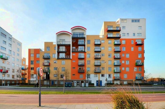 2 Bedroom Flat To Rent In Holly Court, Greenroof Way, Greenwich, New Charlton, London, SE10