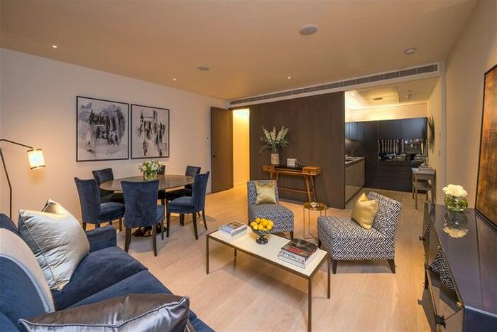 2 Bedroom Flat To Rent In Hanover Street, Mayfair, W1S