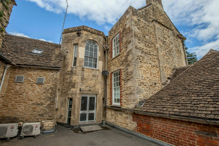 2 Bedroom Apartment To Rent In The Ferns, Tetbury, GL8