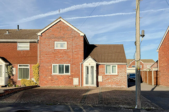 2 Bedroom Terraced House For Sale In Portland Drive, Portishead, BS20