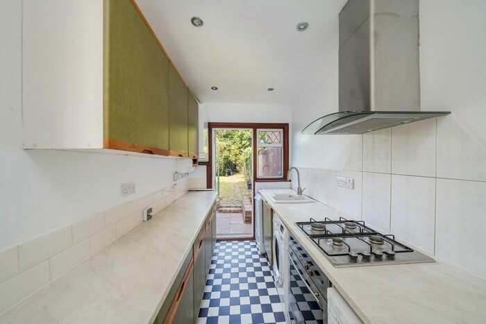 3 Bedroom Terraced House To Rent In Kings Road, Harrow, HA2