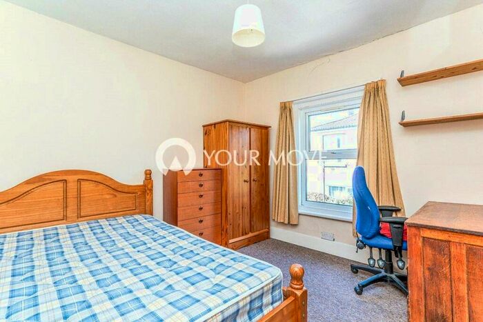 5 Bedroom House To Rent In Tennyson Road, Southampton, Hampshire, SO17