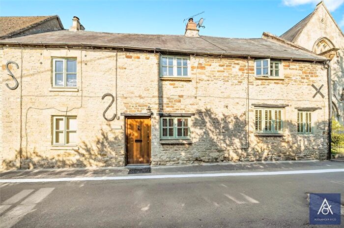 4 Bedroom Terraced House For Sale In Chapel Road, Greatworth, Banbury, OX17