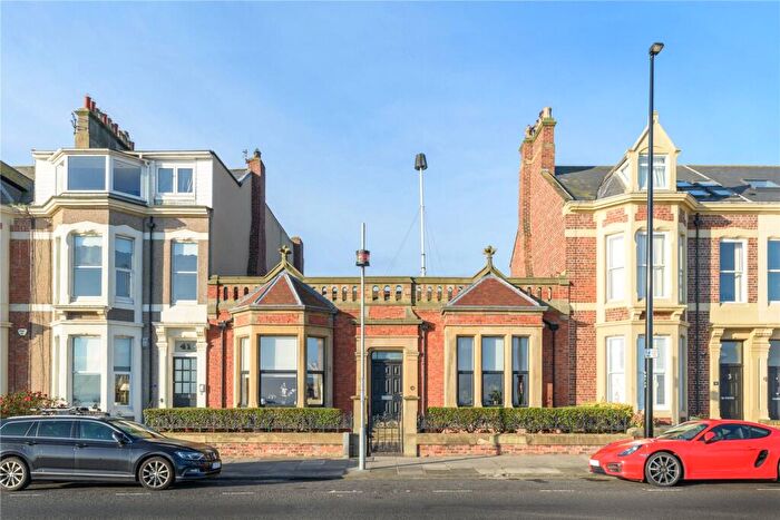 4 Bedroom Terraced House For Sale In Beverley Terrace, Cullercoats, NE30