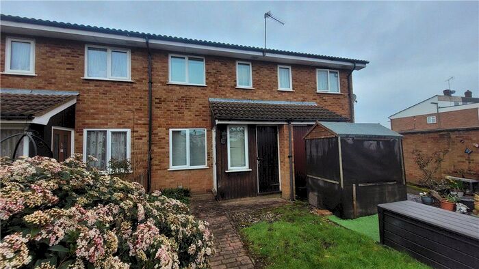 1 Bedroom Terraced House To Rent In Pond Road, Egham, Surrey, TW20