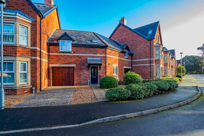 2 Bedroom Flat To Rent In Heol Wilf Wooller, Pontcanna, Cardiff, CF11