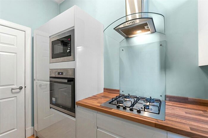 2 Bedroom Flat For Sale In /, Dumbarton Road, Partick, Glasgow, G11
