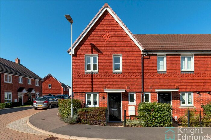 2 Bedroom End Of Terrace House To Rent In Shoebridge Drive, Maidstone, Kent, ME17