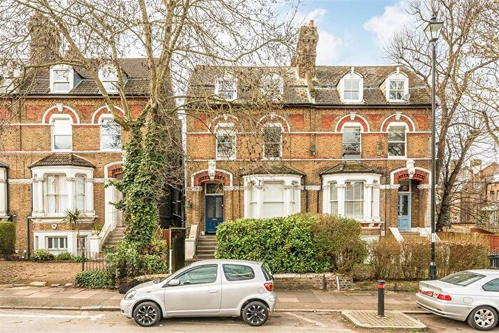 2 Bedroom Flat To Rent In Pepys Road, New Cross, SE14