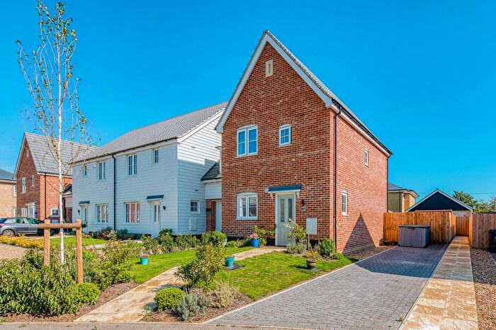 2 Bedroom Link Detached House For Sale In Norman Davis Walk, Grundisburgh, IP13
